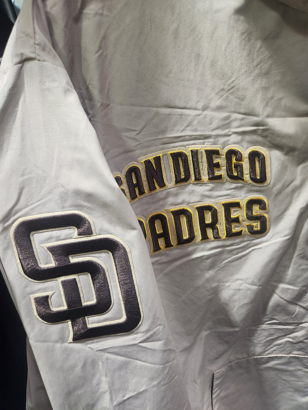 Pro Standard Padres Windbreaker